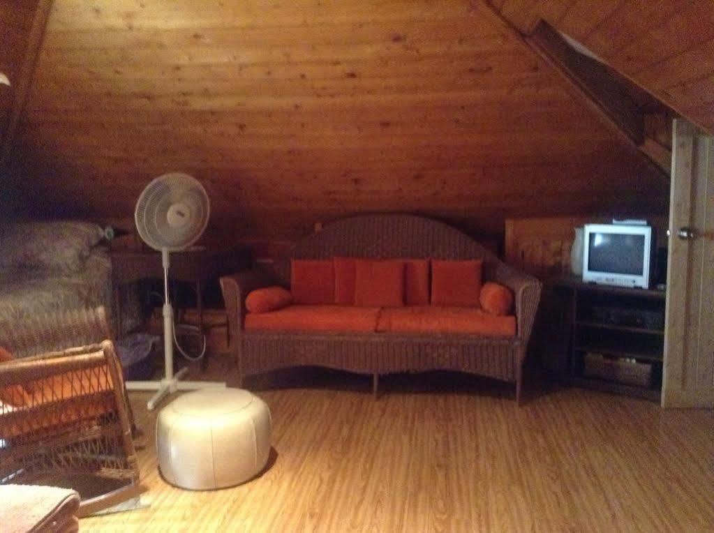 Gite Macdale B&B Paspebiac Экстерьер фото