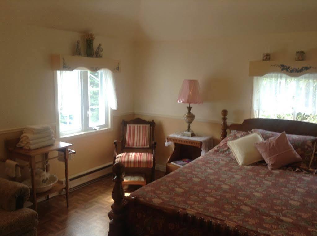 Gite Macdale B&B Paspebiac Экстерьер фото